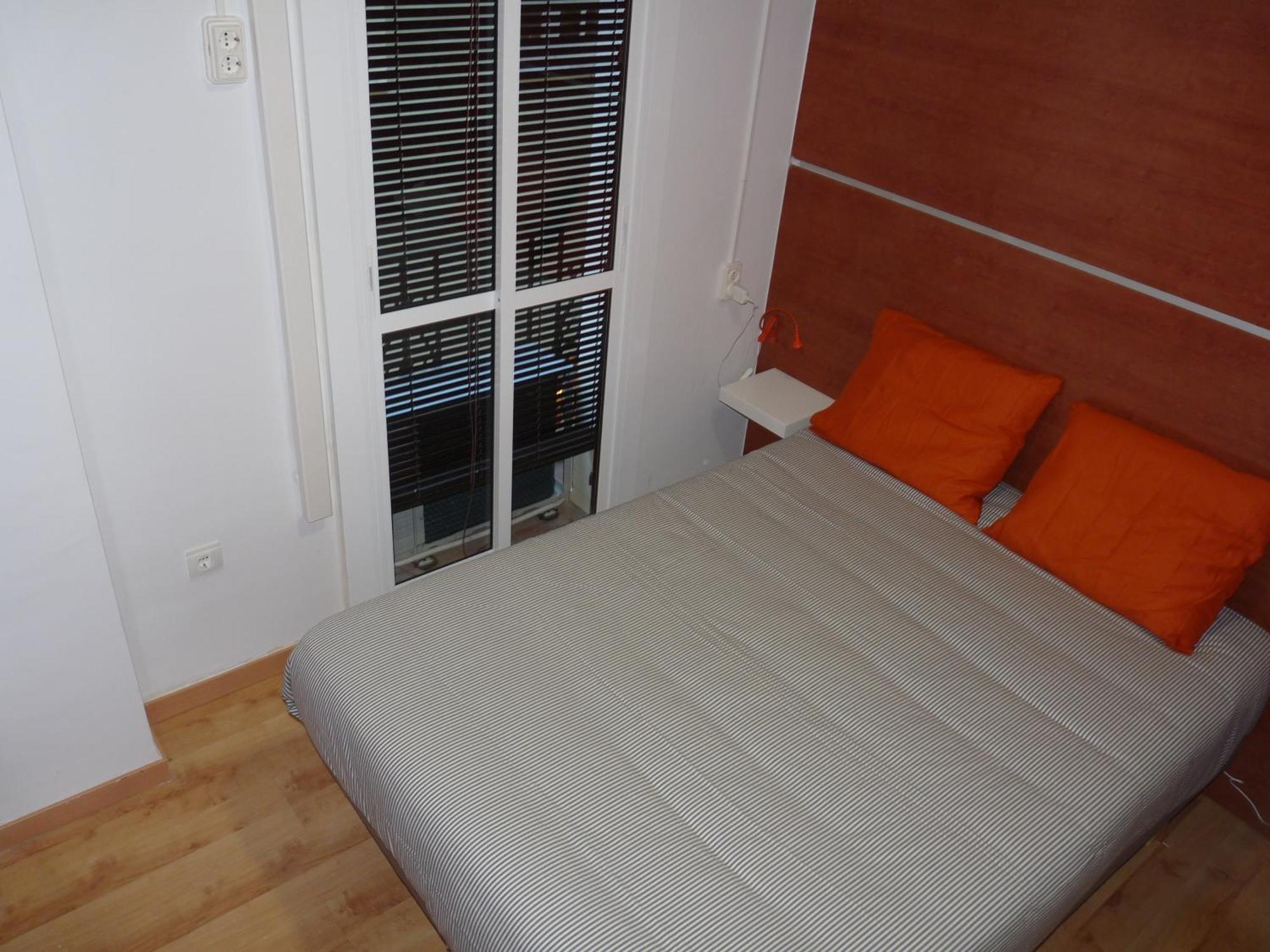 Chinitas Urban Rooms Малага Номер фото