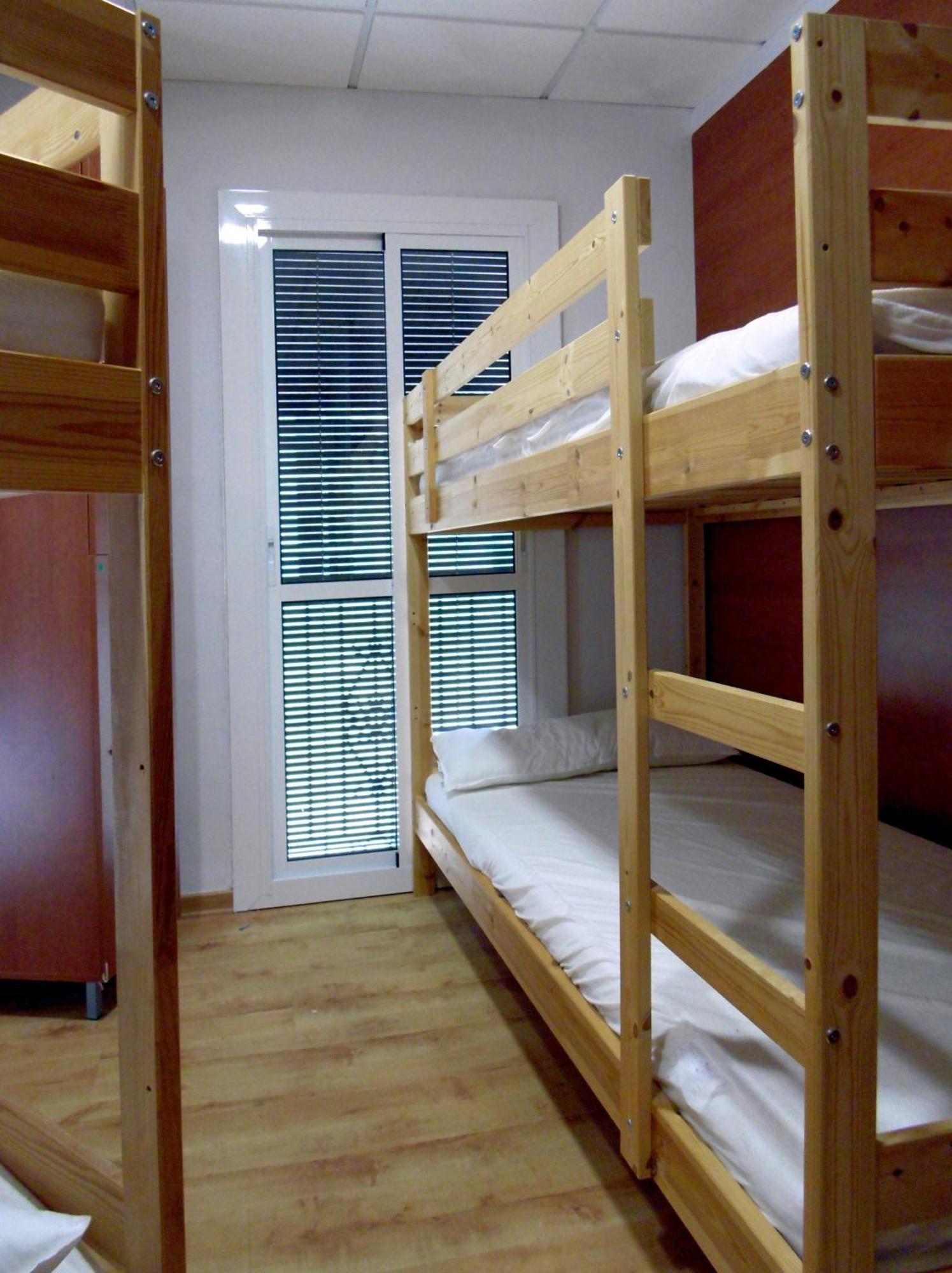 Chinitas Urban Rooms Малага Номер фото