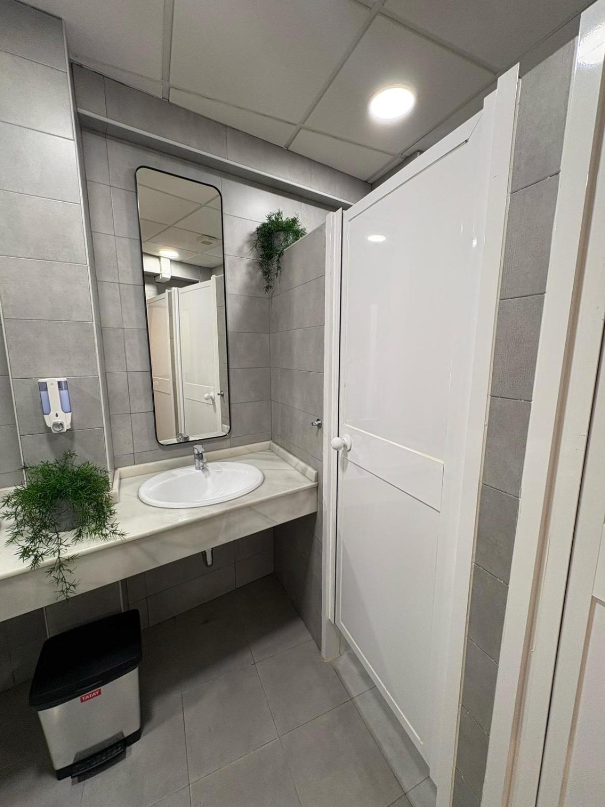 Chinitas Urban Rooms Малага Экстерьер фото