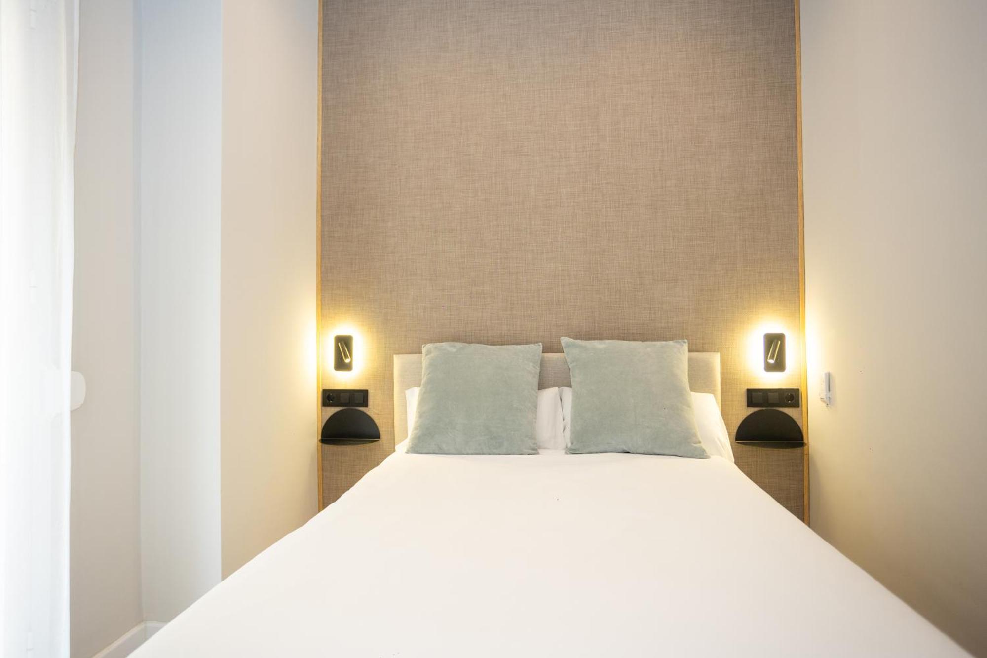 Chinitas Urban Rooms Малага Экстерьер фото