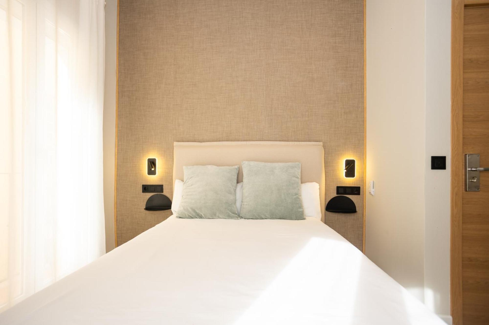 Chinitas Urban Rooms Малага Экстерьер фото